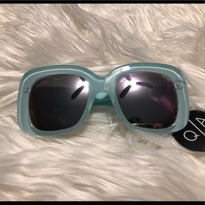 Quay mirrored sunglasses